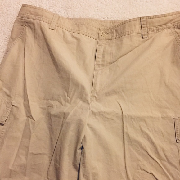 Ralph Lauren cargo shorts - Picture 2 of 6
